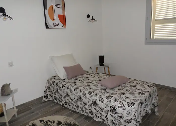 Vue Et Nature Route De Cigala Holiday home